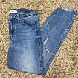 KanCan high rise cropped jeans 7/27